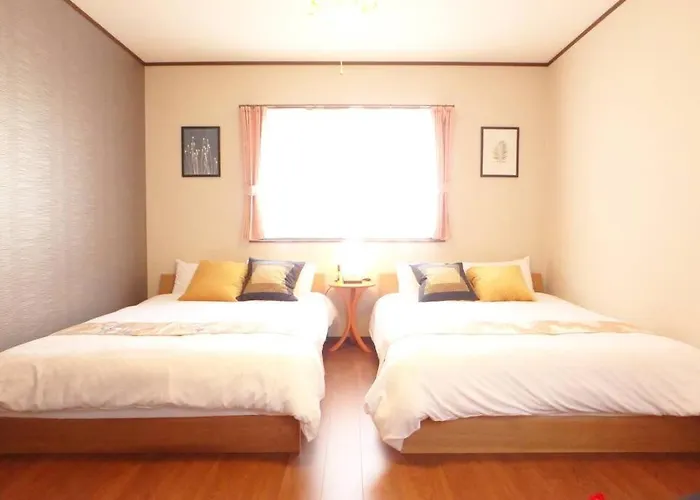 Fukenouchi House